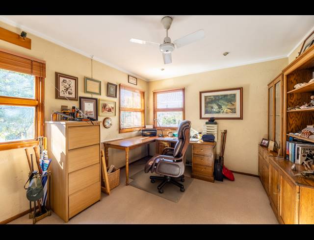 4 BEDROOM HOUSE FOR SALE IN LONEHILL